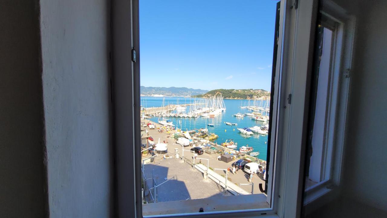 L'Arpara Casa Al Molo Dal Mare Al Castello Lerici Eksteriør bilde